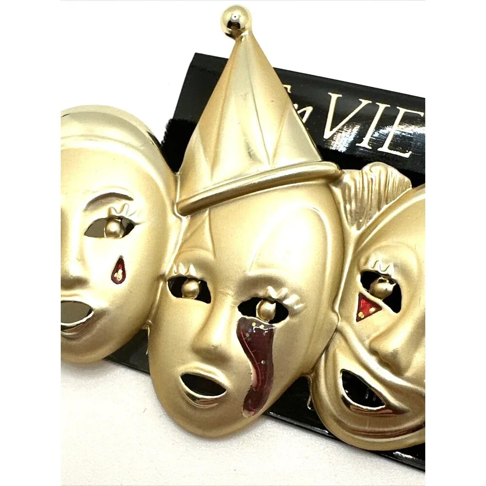 NWT Vintage EnVIE Circus Clowns Brooch 1980s Satin Gold Tone NOS Statement 3.5”